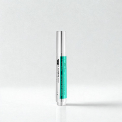 VT Reedle shot hair ampoule with green label on a light gray background